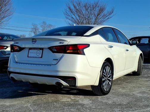 2023 Nissan Altima 2.5 SV