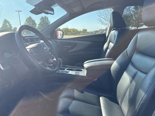 2022 Nissan Murano SV