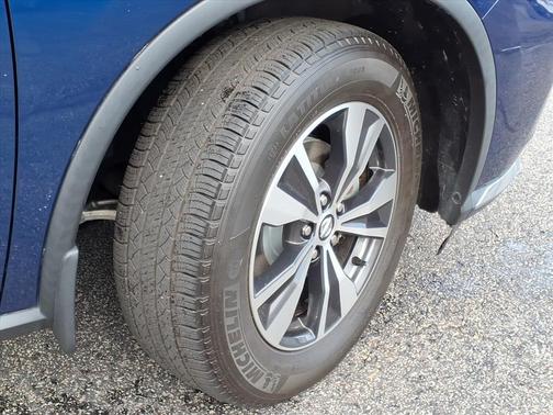 2022 Nissan Murano SV