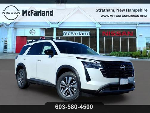 2026 Nissan Pathfinder SL