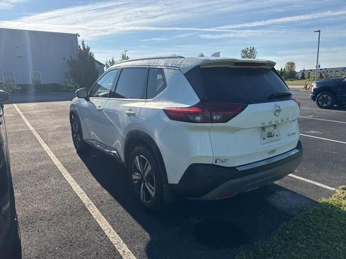 2021 Nissan Rogue SL