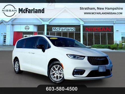Bright White Clearcoat 2024 Chrysler Pacifica Touring-L