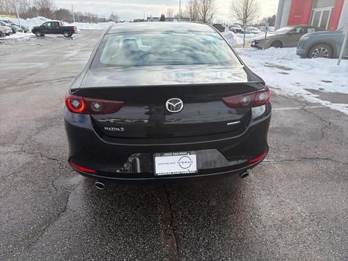 2025 Mazda Mazda3 FWD w/Preferred Package