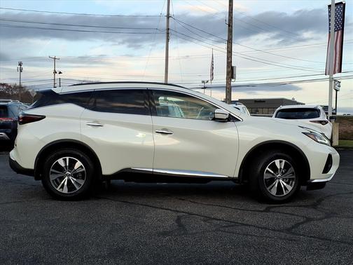 2024 Nissan Murano SV