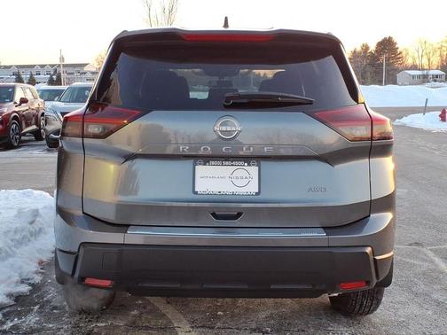 Gun Metallic 2026 Nissan Rogue SV