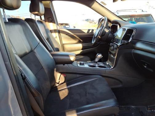 2022 Jeep Grand Cherokee WK Laredo