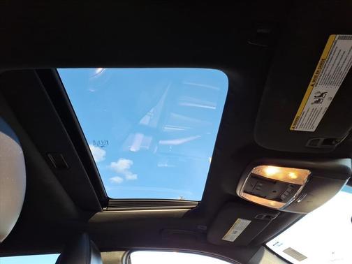 2022 Jeep Grand Cherokee WK Laredo