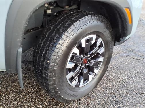 2024 Nissan Frontier PRO-4X