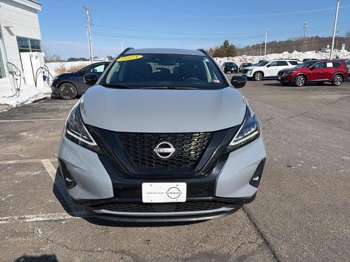 2024 Nissan Murano SV