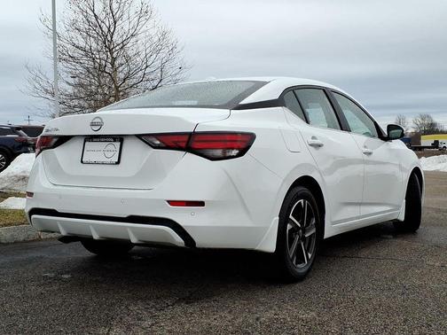 2025 Nissan Sentra SV