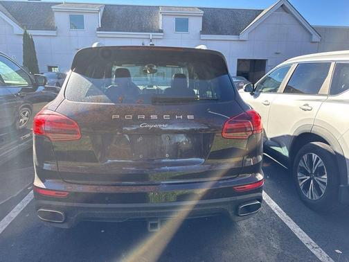 Mahogany Metallic 2015 Porsche Cayenne Cayenne Diesel