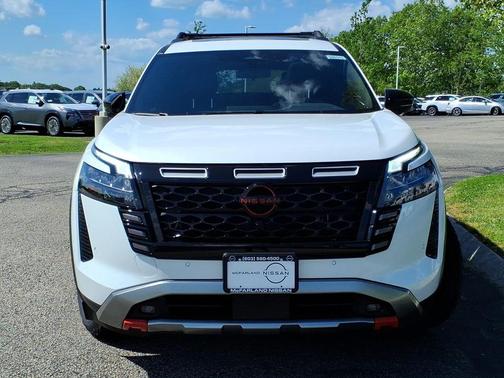 Everest White P 2026 Nissan Pathfinder Rock Creek
