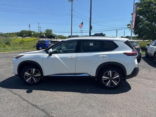 White 2023 Nissan Rogue SL