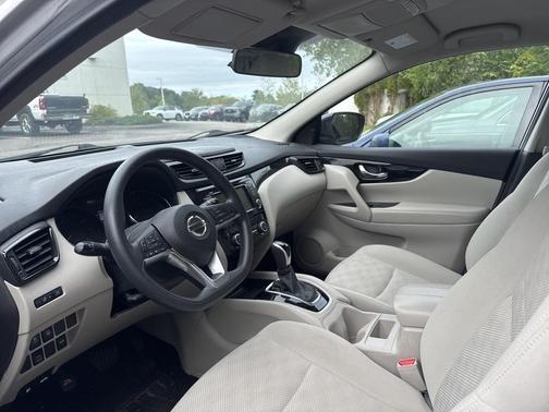 2019 Nissan Rogue Sport SV