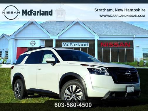 2025 Nissan Pathfinder SV
