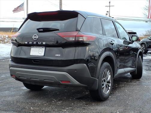 2023 Nissan Rogue S