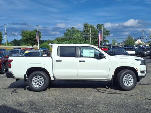 2025 Nissan Frontier S