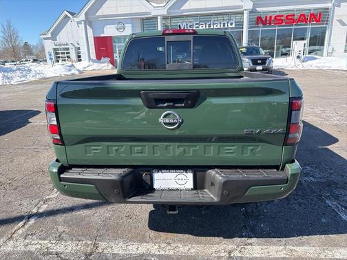 2022 Nissan Frontier SV