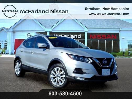 Brilliant Silver Metallic 2022 Nissan Rogue Sport SV