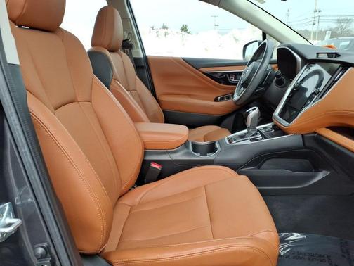 2022 Subaru Legacy Touring XT