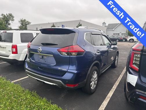 2020 Nissan Rogue SV