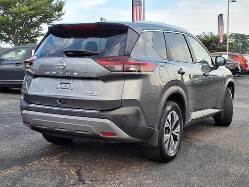 2022 Nissan Rogue SV