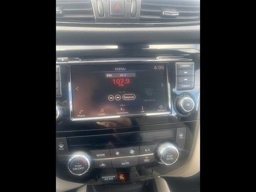 2020 Nissan Rogue Sport SV