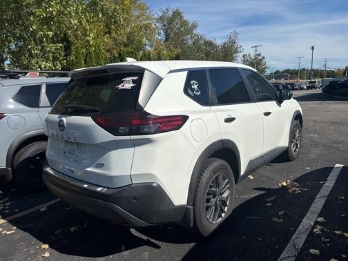 2021 Nissan Rogue S