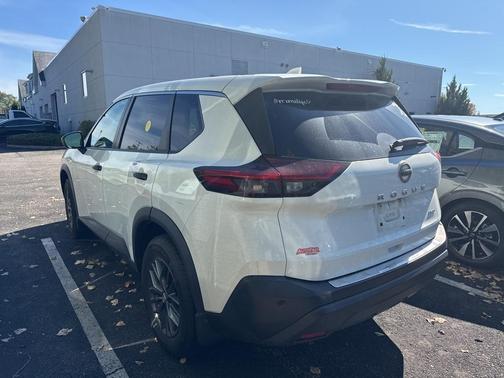 2021 Nissan Rogue S