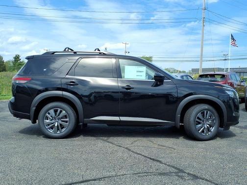 Black 2026 Nissan Pathfinder SV