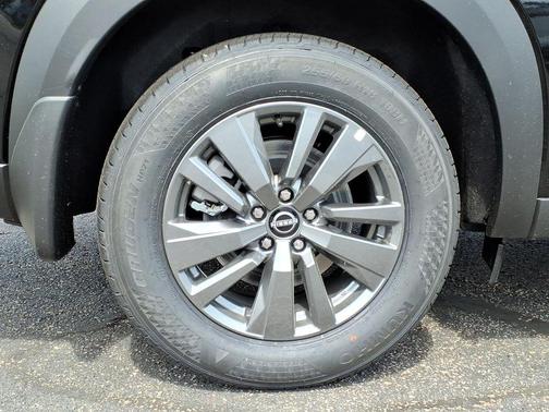 Black 2026 Nissan Pathfinder SV