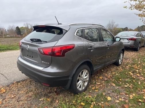 2017 Nissan Rogue Sport SV