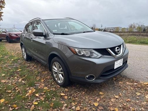 2017 Nissan Rogue Sport SV