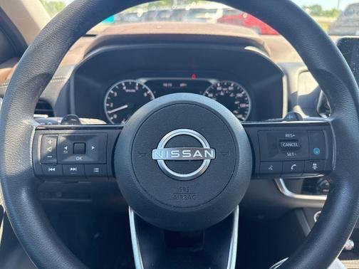 Black 2023 Nissan Rogue SV