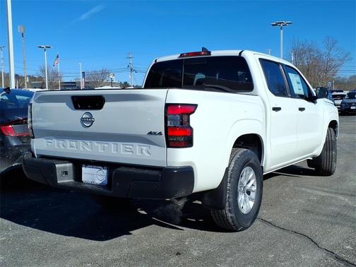 2026 Nissan Frontier S