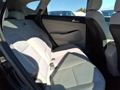 2021 Hyundai TUCSON Value