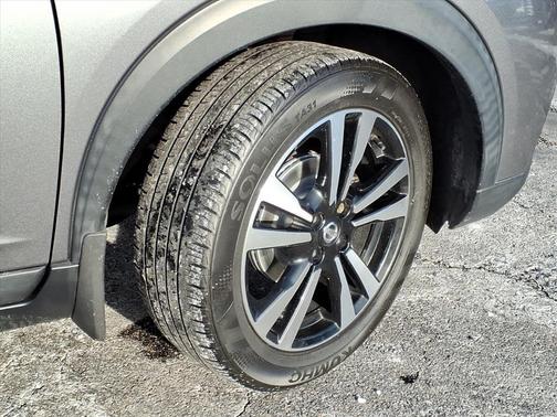 2019 Nissan Kicks SV