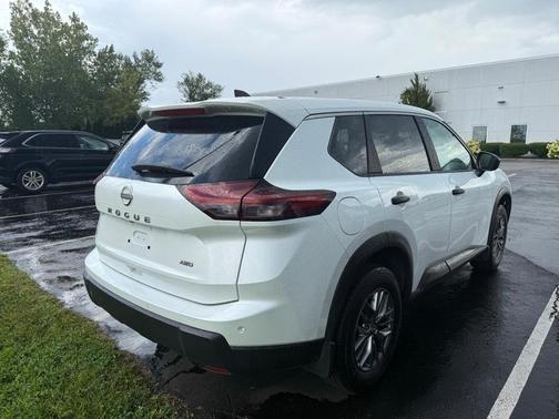 2024 Nissan Rogue S