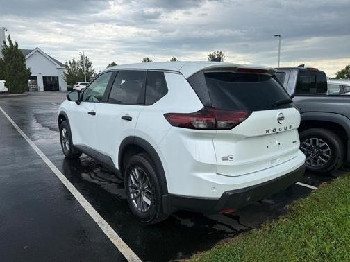 2024 Nissan Rogue S