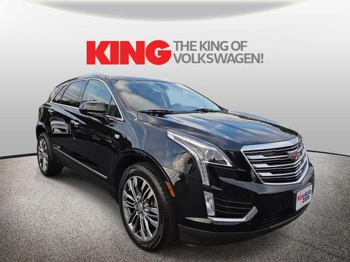 Stellar Black Metallic 2019 Cadillac XT5 Luxury