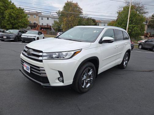 2018 Toyota Highlander Limited Platinum