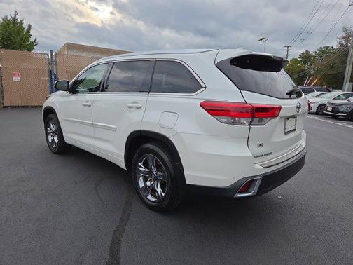 2018 Toyota Highlander Limited Platinum
