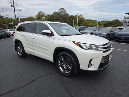 2018 Toyota Highlander Limited Platinum