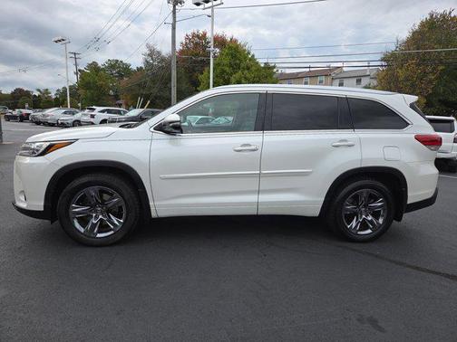 2018 Toyota Highlander Limited Platinum