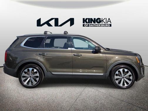 Dark Moss 2021 Kia Telluride S