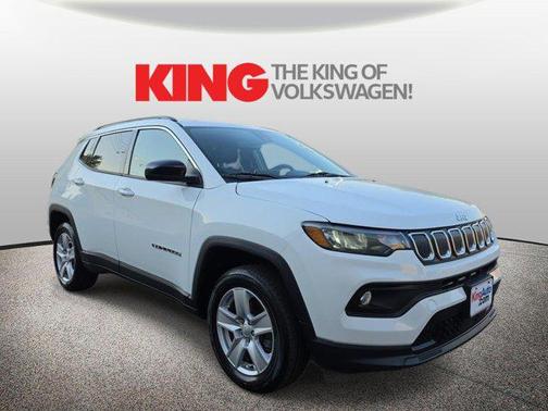 Bright White Clearcoat 2022 Jeep Compass Latitude