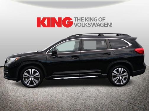 Crystal Black Silica 2019 Subaru Ascent Limited 8-Passenger