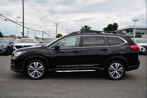 Crystal Black Silica 2019 Subaru Ascent Limited 8-Passenger