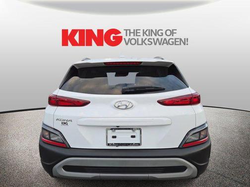 Lunar White 2022 Hyundai KONA SEL