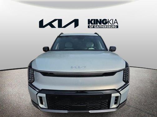 Ivory Silver 2024 Kia EV9 GT-Line